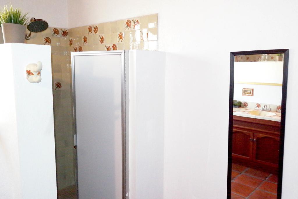 ホテルQuinta Los Arrayanes エンセナダ 部屋 写真