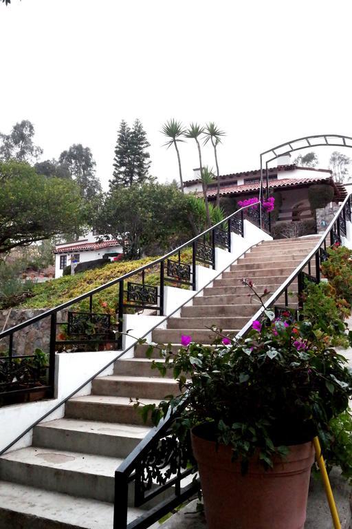 ホテルQuinta Los Arrayanes エンセナダ エクステリア 写真