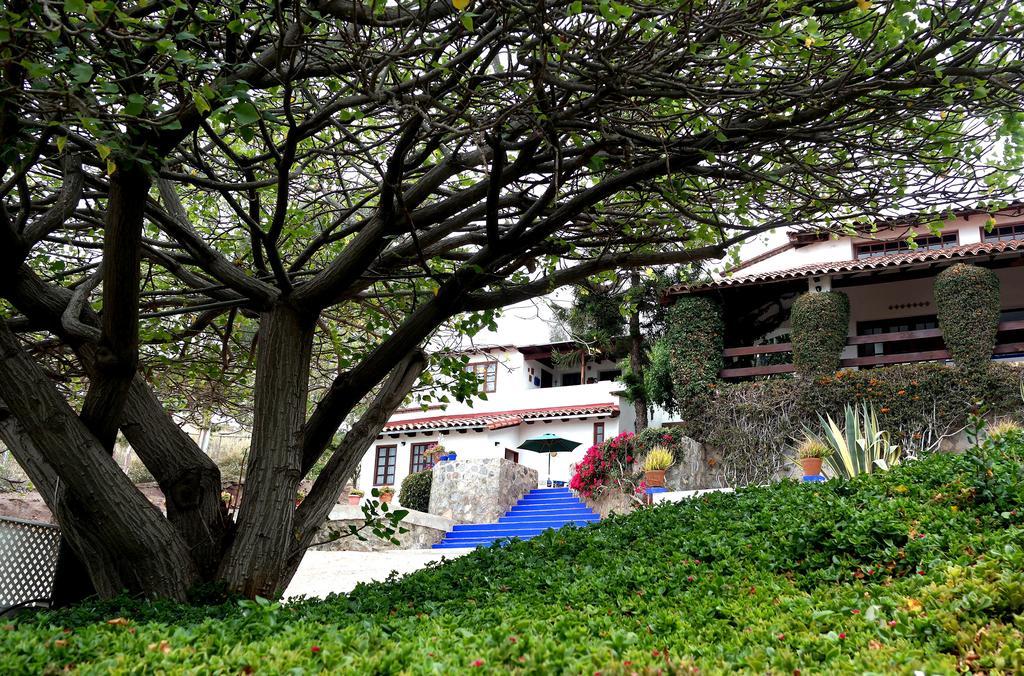 ホテルQuinta Los Arrayanes エンセナダ エクステリア 写真