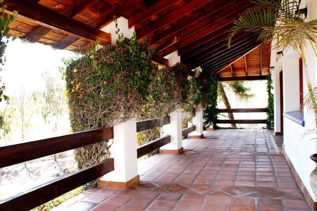 ホテルQuinta Los Arrayanes エンセナダ エクステリア 写真